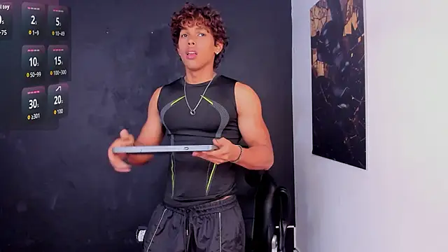 LiamVibes212 online show from February 22, 1:02 pm