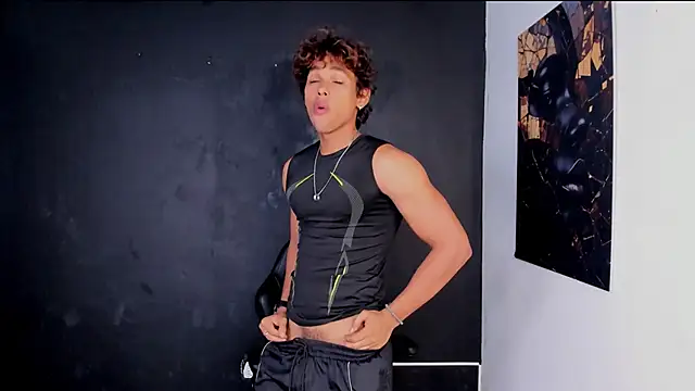 LiamVibes212 online show from February 19, 1:08 pm