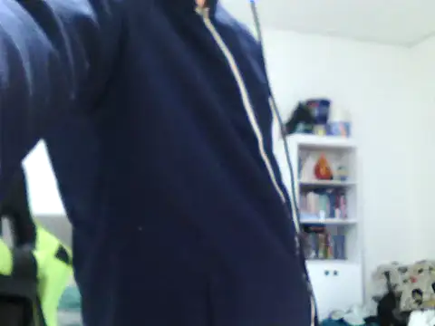 Snapshot of Fussador chatting on February 13, 4:01 am Fussador online show from February 13, 4:01 am