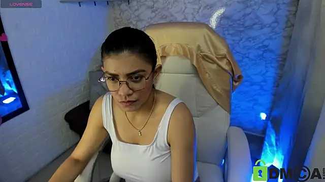 aisha cambell online show from December 15, 7:31 pm