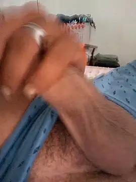 wakahoe online show from February 25, 5:24 pm