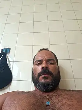 wakahoe online show from January 9, 4:14 pm