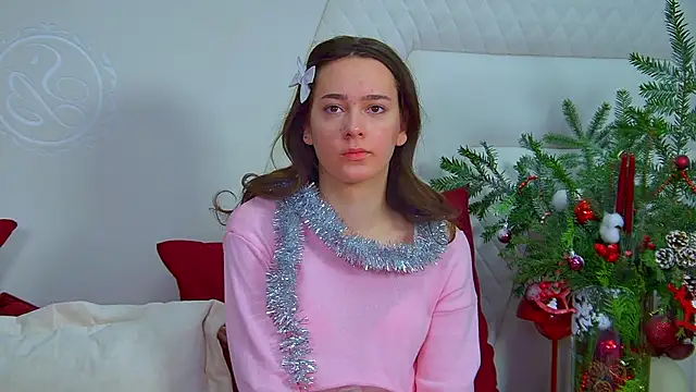 LilyLanes online show from December 4, 7:51 am