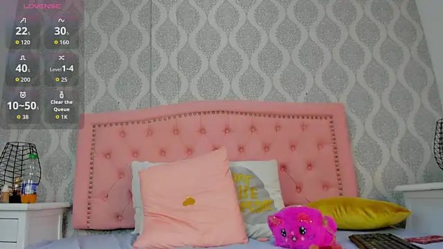 emma scott 7 online show from March 29, 11:34 am