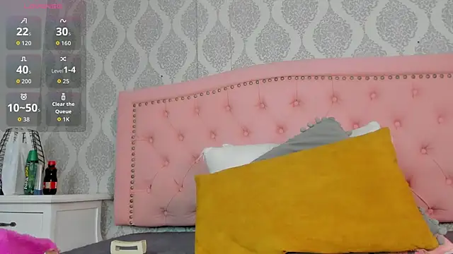 emma scott 7 online show from March 15, 11:17 am