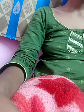 Hot Naira  online show from November 28, 1:55 pm