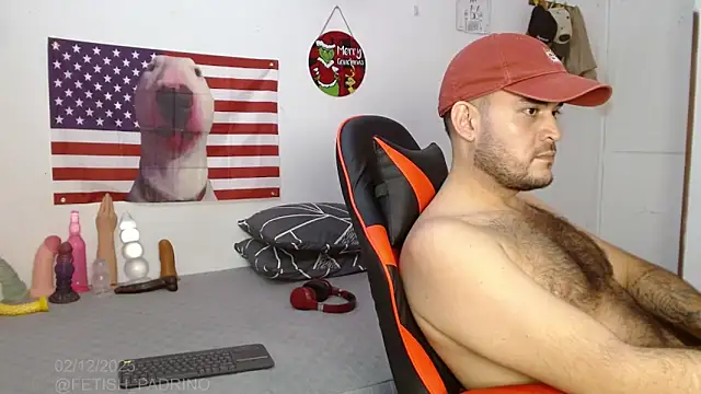 holegape online show from December 3, 2:56 am