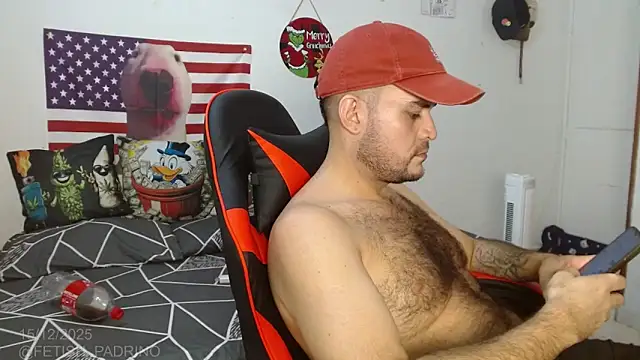 holegape online show from December 16, 3:33 am