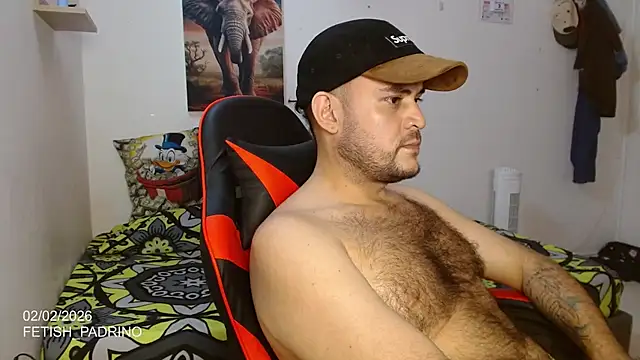 Snapshot of holegape chatting on February 4, 4:18 am holegape online show from February 4, 4:18 am