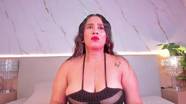 Julietaa 1 online show from December 18, 11:14 am