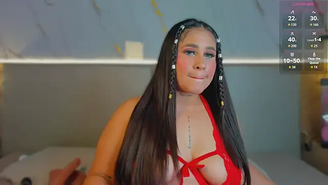 Julietaa 1 online show from April 11, 11:14 am