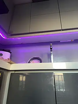 SaraAndrade  online show from February 18, 10:50 pm