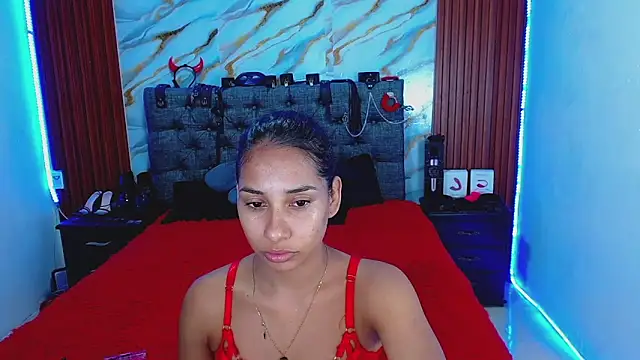 Meryandcris online show from March 18, 2:26 am