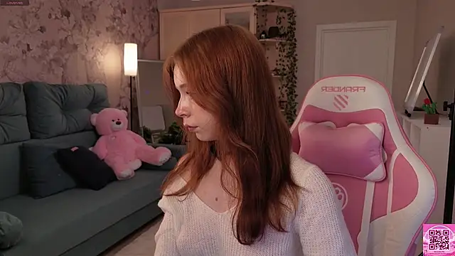 eva aria online show from March 22, 7:59 pm