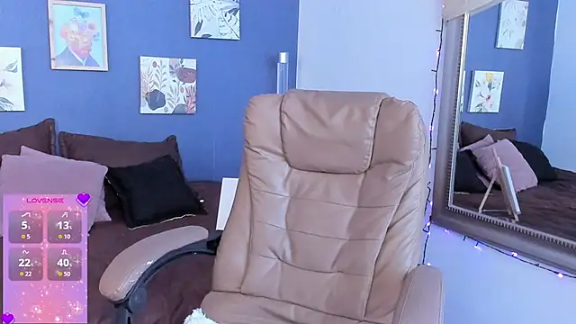 SophieMillan1 online show from November 28, 2:17 pm