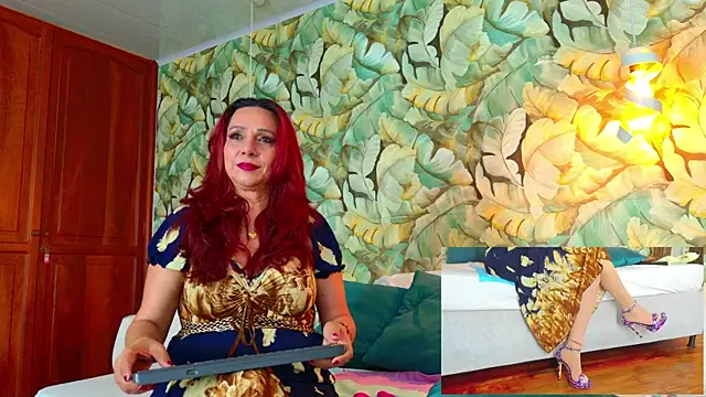 Snapshot of Madame_Angelic_1 chatting on July 16, 4:09 am Madame Angelic 1 online show from July 16, 4:09 am