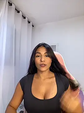 Laurapocahontas online show from December 1, 7:26 pm