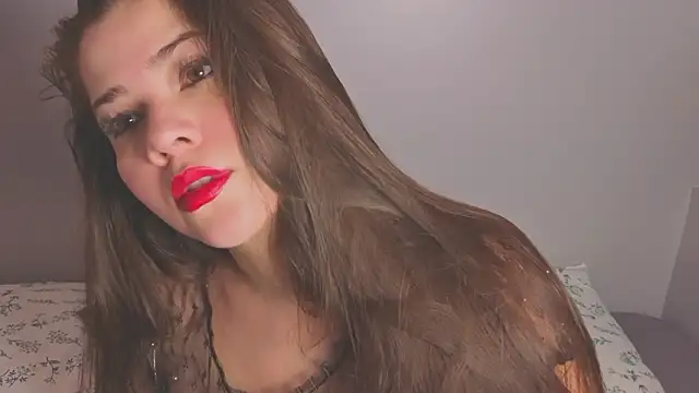 amyvans  online show from February 7, 8:50 pm