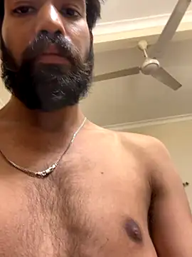 priyansh9283 online show from November 28, 10:26 am