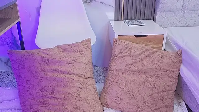 Snapshot of Kattie_sweet1 chatting on January 9, 1:07 pm Kattie sweet1 online show from January 9, 1:07 pm