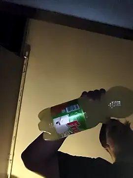 Razvan696969 online show from March 2, 4:36 pm