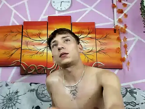 bradboyhot06 online show from February 3, 2:53 am