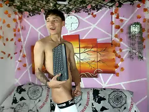 bradboyhot06 online show from February 6, 3:57 am