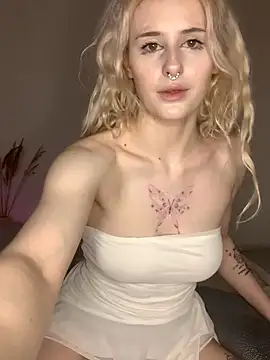 MilaElin online show from December 3, 10:09 pm