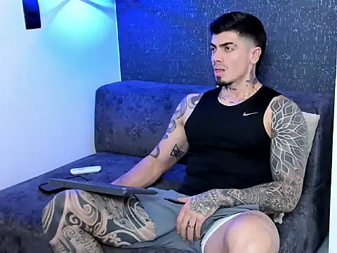  mrcock   online show from April 7, 3:08 am