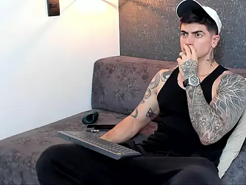  mrcock   online show from March 4, 12:07 am