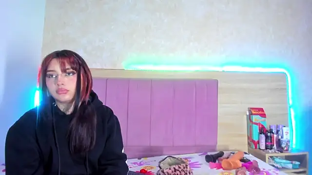 akoradia mondcm online show from December 2, 1:28 am