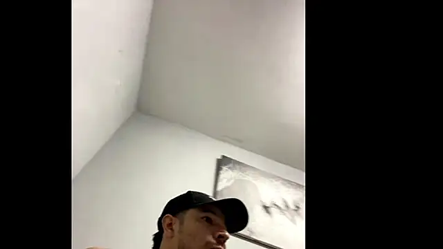 Snapshot of marcoz_charlotte05 chatting on November 25, 4:46 am marcoz charlotte05 online show from November 25, 4:46 am