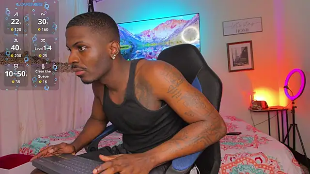 Snapshot of Ethantravis22 chatting on November 25, 4:35 am Ethantravis22 online show from November 25, 4:35 am