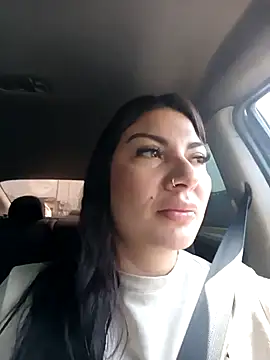 Snapshot of __Aysha chatting on December 1, 3:57 pm Aysha online show from December 1, 3:57 pm