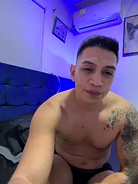 OliverWest04 online show from January 9, 10:00 am