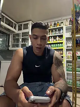 OliverWest04 online show from June 5, 12:37 am