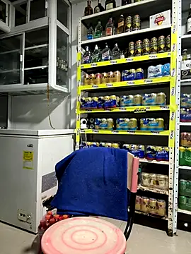 OliverWest04 online show from December 5, 6:56 am