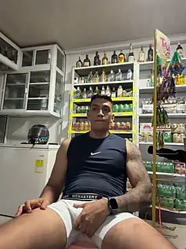 OliverWest04 online show from May 27, 1:57 am