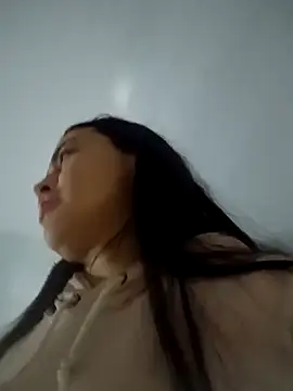 Paige Turner  online show from November 26, 9:09 am