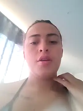 Paige Turner  online show from November 26, 9:15 pm