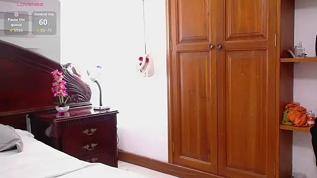 jacko Charlotte online show from November 26, 11:05 pm