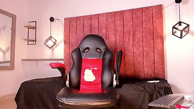 Noah Katz online show from February 7, 4:42 am