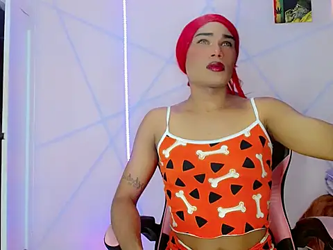 Snapshot of Natasha__Hot_ chatting on December 3, 3:29 am Natasha Hot online show from December 3, 3:29 am