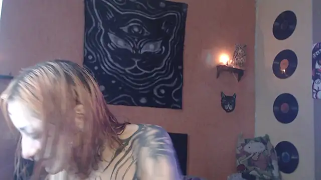 Layla quinn online show from June 26, 1:39 pm