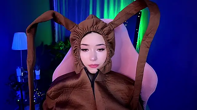 RedMidnight online show from April 5, 8:48 pm