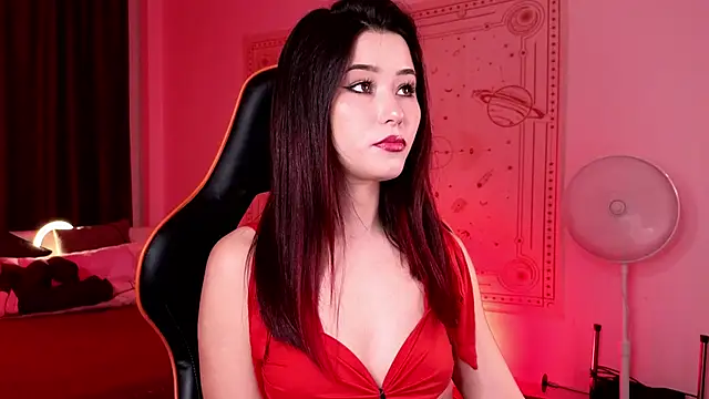 Snapshot of RedMidnight chatting on December 2, 8:54 pm RedMidnight online show from December 2, 8:54 pm