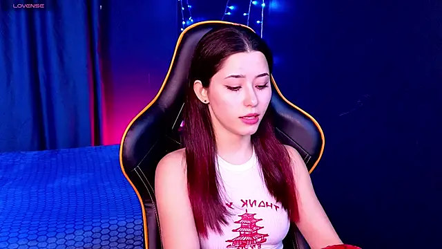 Snapshot of RedMidnight chatting on January 12, 8:25 pm RedMidnight online show from January 12, 8:25 pm