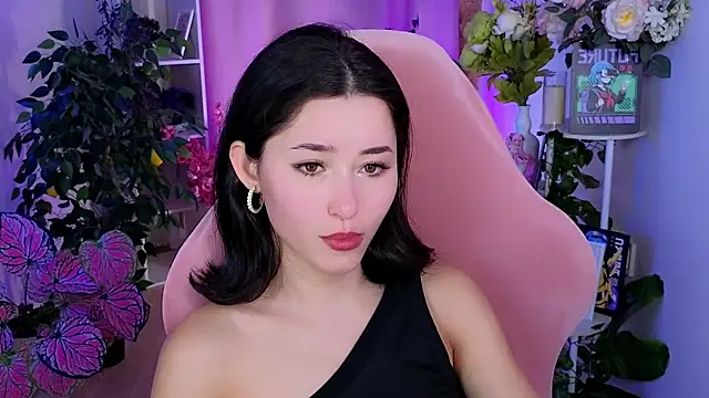 RedMidnight online show from June 21, 3:51 pm