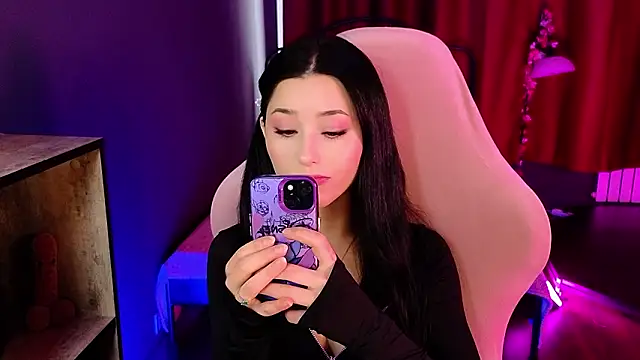 RedMidnight online show from March 24, 5:51 am