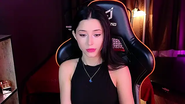 RedMidnight online show from February 11, 8:52 pm